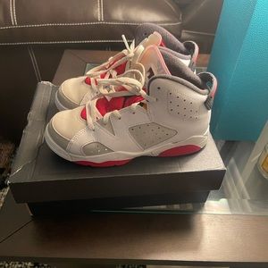 Jordan 6 Retro